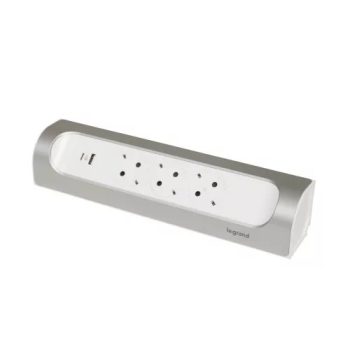   Asztali elosztósor sarokba 3680W USB-A+USB-C/15W 3x2P+E/230V 16A fehér IP20 PerfectFit Legrand 694504