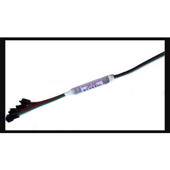 LEDmaster Prémium Chase jelerősítő 8 csatlakozóval