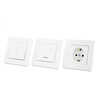 Kapcsolók, dugaljak, csatlakozóaljaztok, egyéb szerelvények